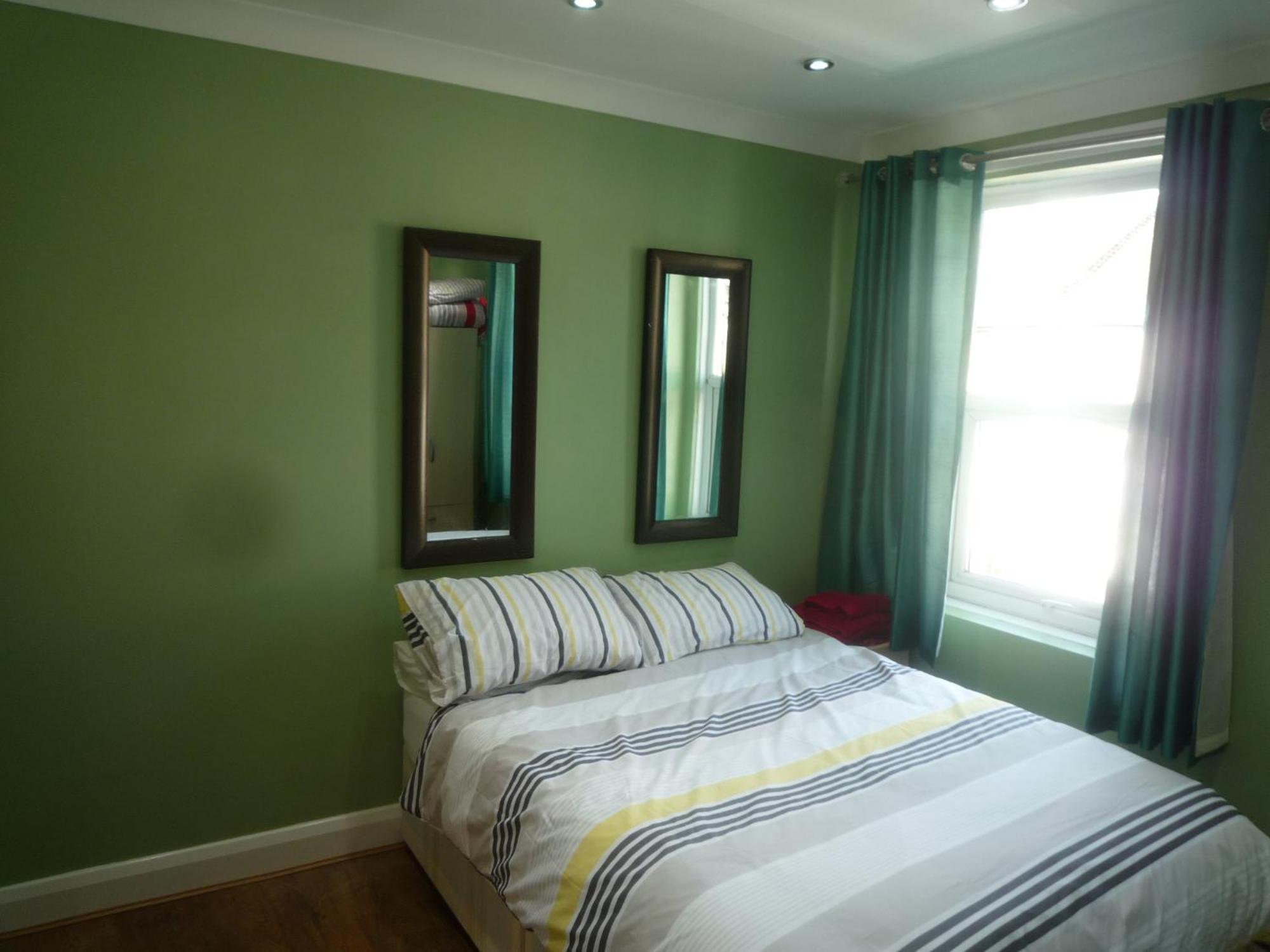 3 Bedroom House - Walthamstow Appartamento