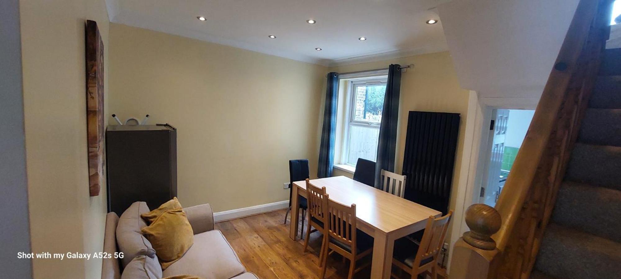 Appartamento 3 Bedroom House - Walthamstow *